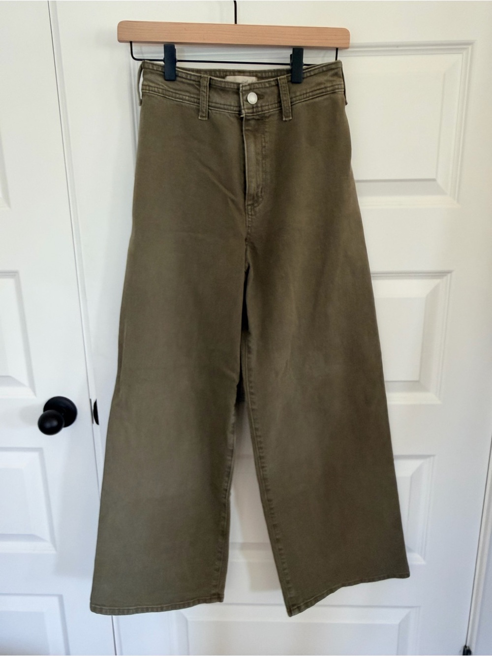 NWOT universal thread high rise wide leg green pants 00